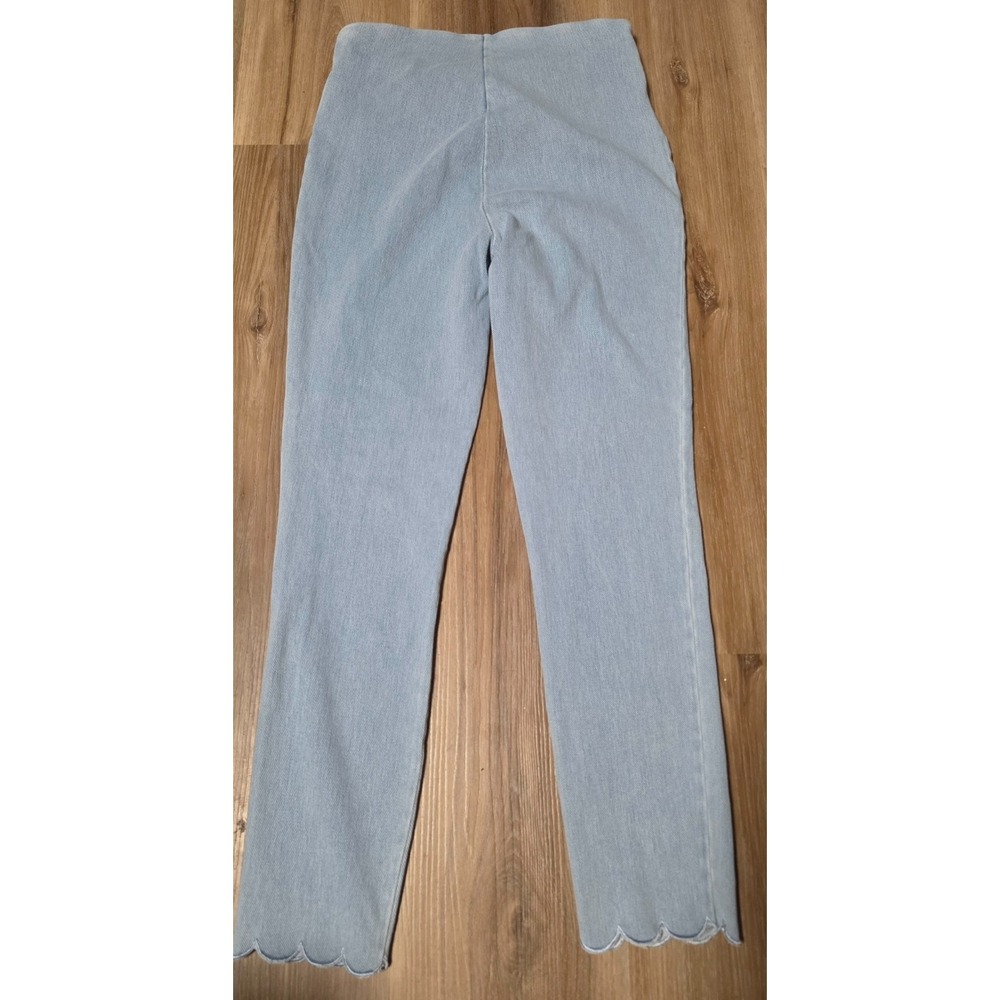 Lyssé Lynette Scallop Edge Denim Legging Size S 8-10 Light Blue Pull-On Jeggings